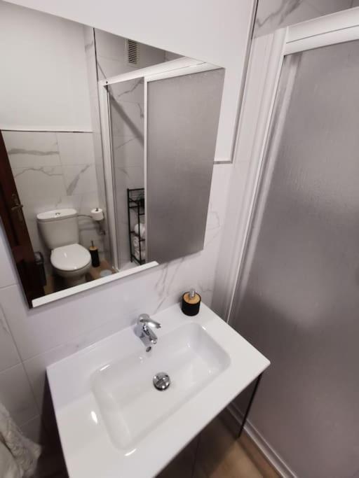 Apartamento En La Cala Del Moral 外观 照片